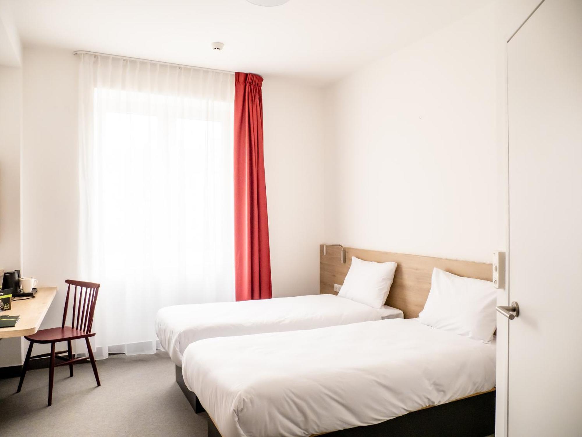 B&B Hotel Kalisz Centrum Exteriör bild
